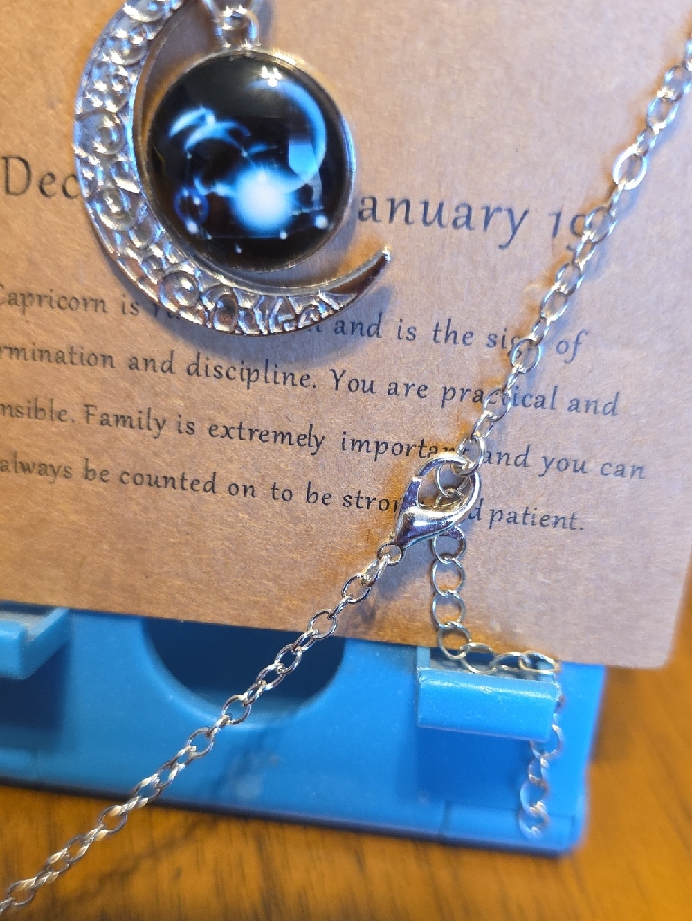Capricorn Crescent Moon Necklace with Black Zodiac Cabochon - Picture 7 of 11